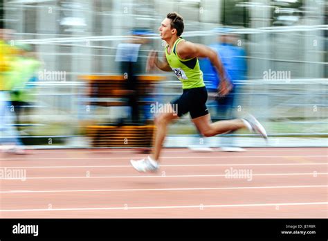 sprinter hacked 200 meters